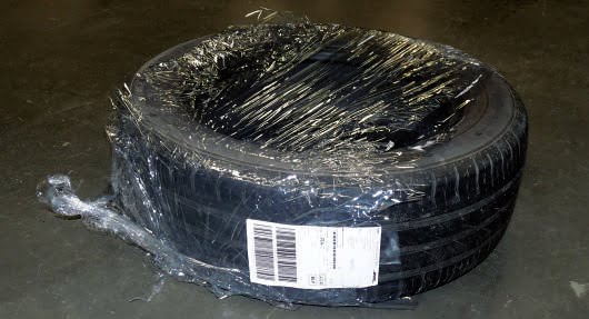 zle_zapakowana_opona_dhl